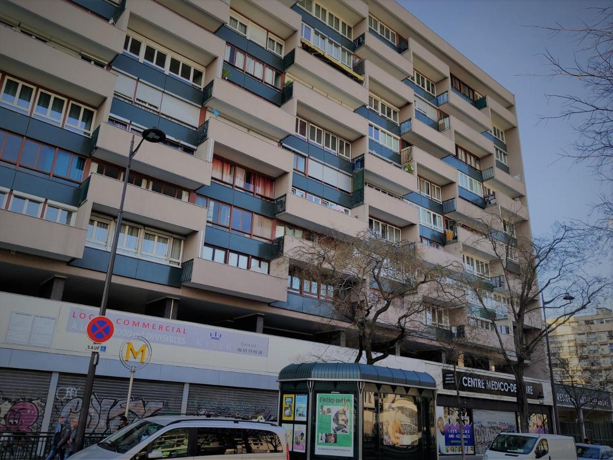 3 Pieces 75 M2 Balcon Cuisine Separee Parijs